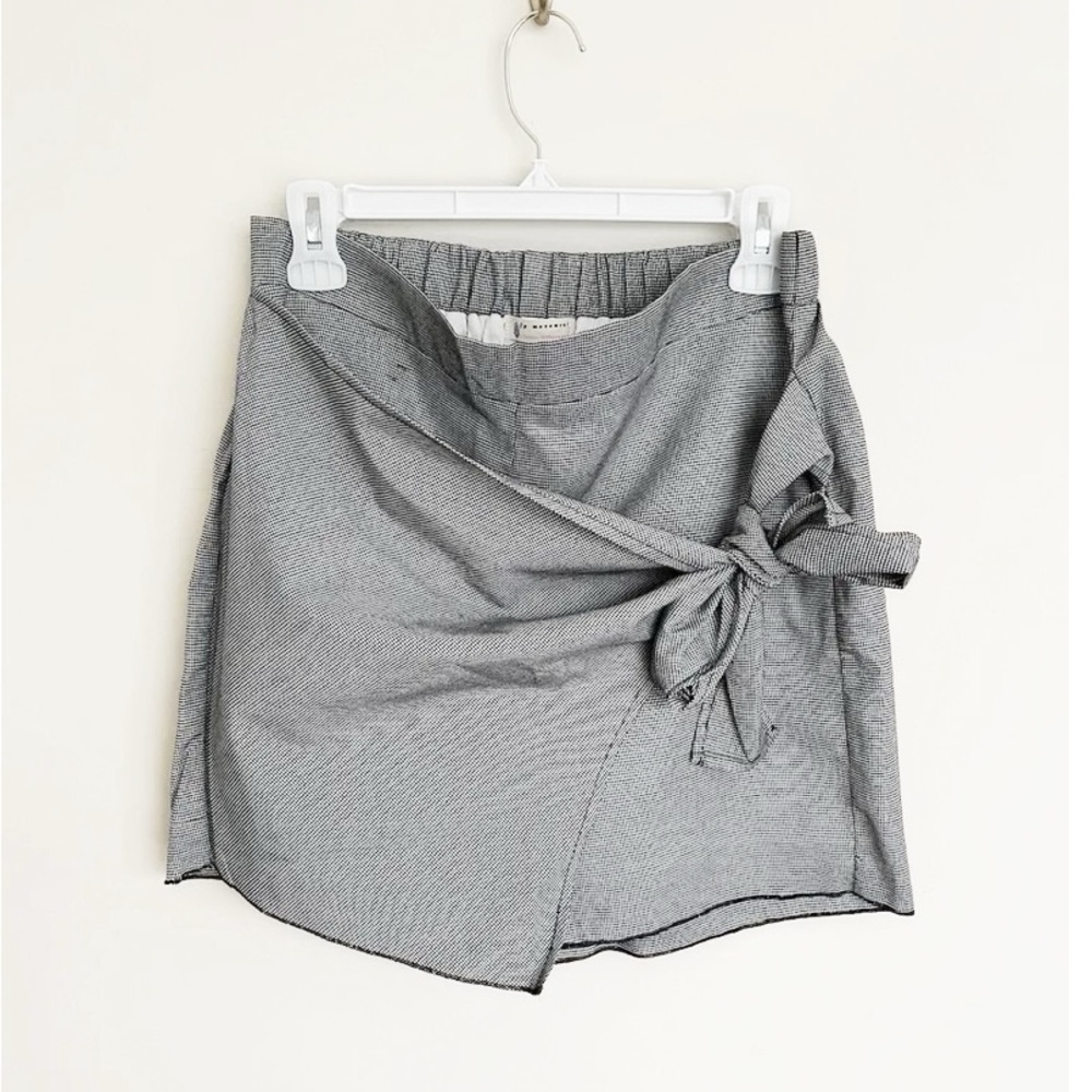 Free People Movement NWT Wrap Skirt Houndstooth print Tennis Womens size L